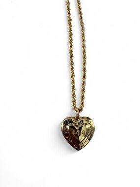 Evry Jewels 444 Gold Locket Heart Pendant Necklace